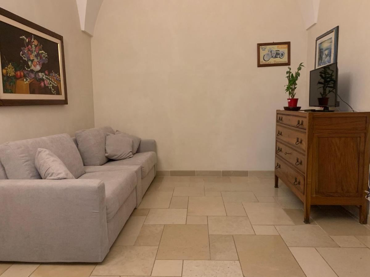 Palazzo Dei Gesuiti 莫诺波利 外观 照片